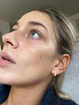 Bellalolahot - God pussy Squirt