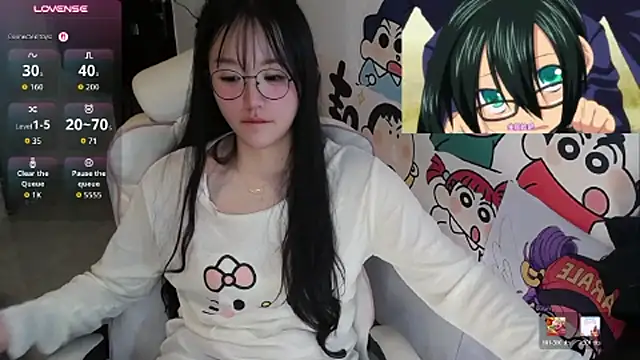 Angela-AMY - 不要看我可爱，我还可以爱你 脱光光直播300秒