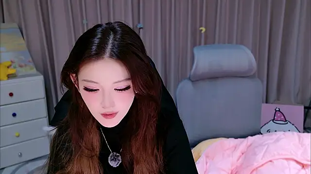 Yiyilailai - 依依生日快乐🍰🎁🎉