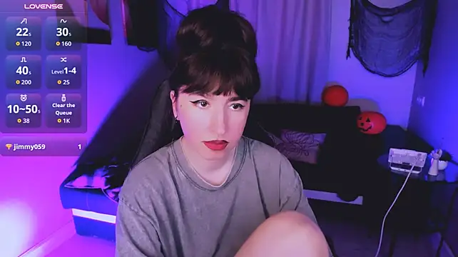 Lily_xBabe - TOPLESS