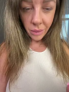 Zlat_peach - Topless 3 min