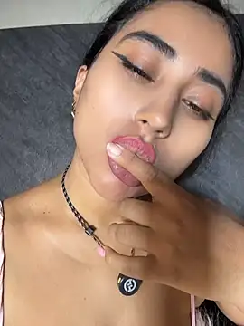 Sol_vance - sucking a dildo, with lots of saliva
