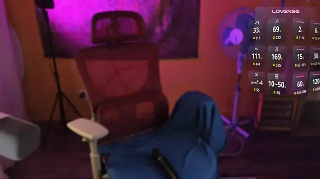 CutieMaevee - fuck dildo