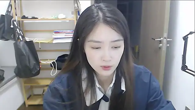 Mimi-cnbaby - ❤想换一个高清直播相机~~~⭐目标达成穿比基尼
