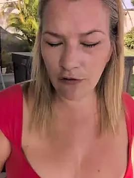 Pxetiteblonde1 - Kdo dernier tippeur