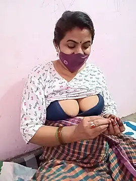 Poojasexy71