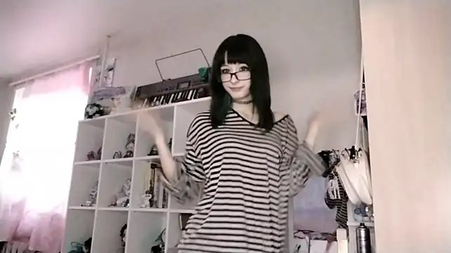 Domo_San - Cute dancing
