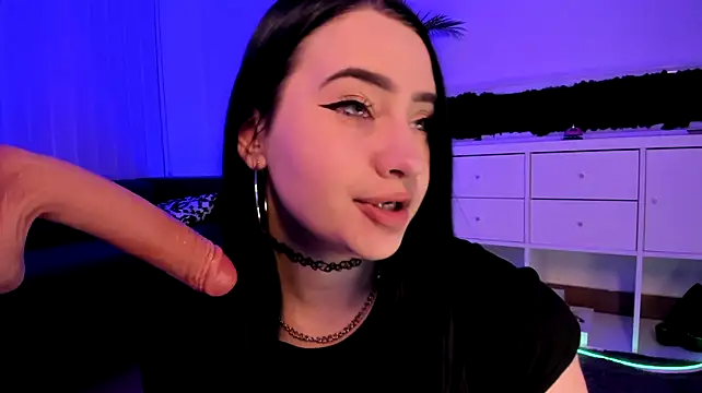 Miss_Mary_Lori - Play with my hard nipples