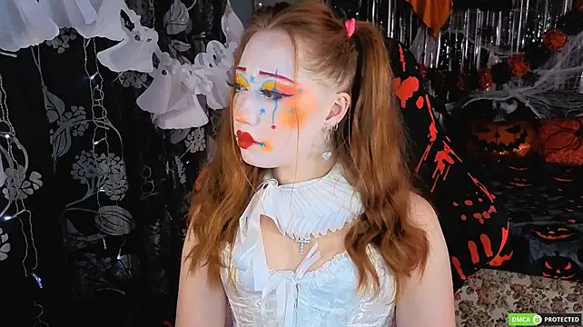 TinaBrook - Let me satisfy you with my body