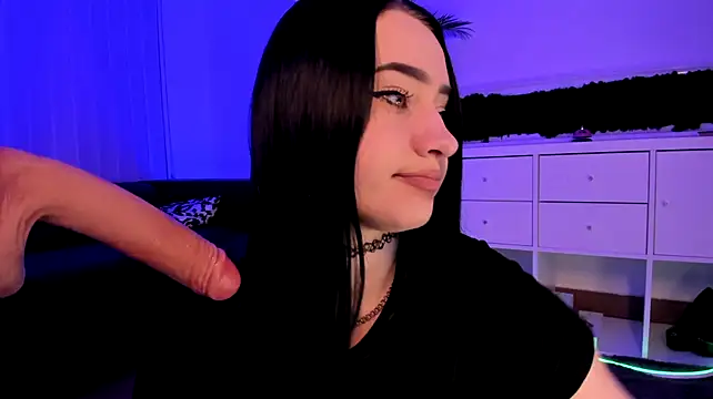 Miss_Mary_Lori - Play with my hard nipples