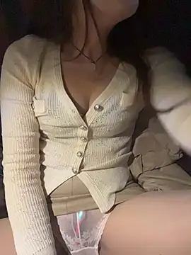 Mia999 - 户外假鸡吧抽插1分钟