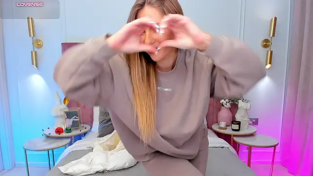 MilaVoxx - CUM SHOW