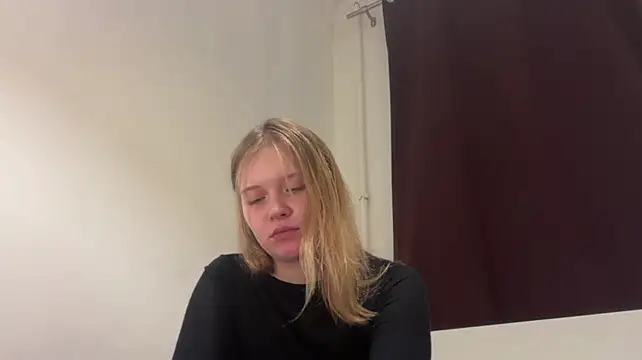 EliseDeschner - Tease you with my eyes :)