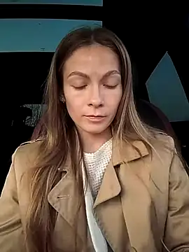 CompactBaby - show panties