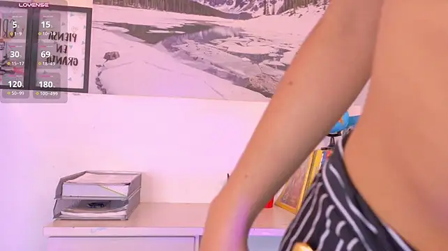 Fiorelaa_ - show off your breasts with nipples clamp