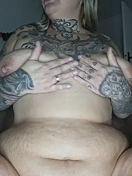 CandyCurvess - BBC DILDO FUCK😈😈