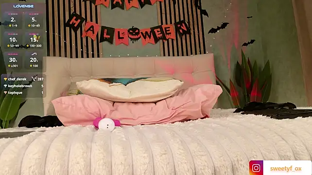 Big_pussy_lipss - SQUEEZE SWEET NIPPLES💖