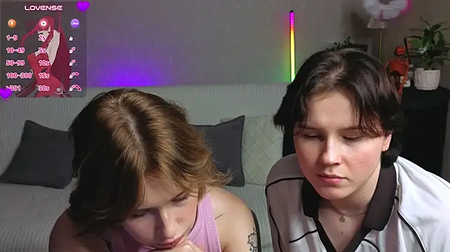 TaraEva - Sucking Tara's tits!