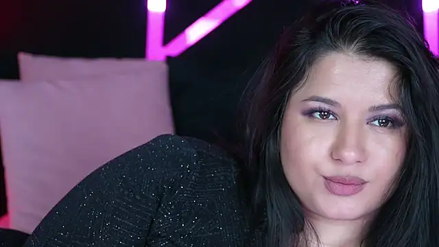 EssenaMonroe - Last Tipper Gets 8 Min Of Lush Control