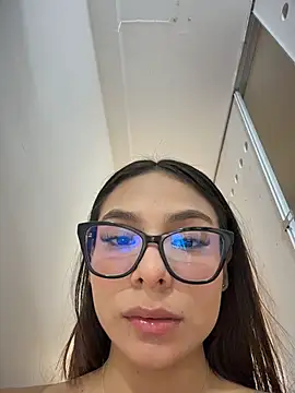 Amira_cute2 - LOLLIPOP INSIDE PUSSY 💦 TICKET SHOW