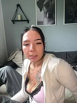 Zoe____02 - Suck vibrator