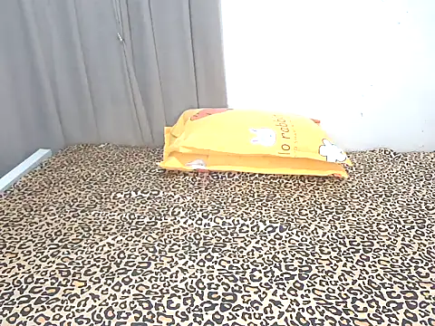 Hotpeachyx - fuck pussy with my toy LOL