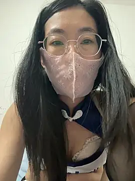 Caihong- - 支持小樱桃买化妆品变美，全裸2分钟