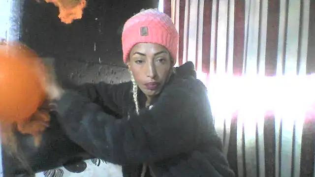Catrina_love - Play with my pussy.