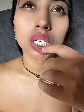 Sol_vance - sucking a dildo, with lots of saliva