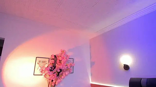 Siouxsie_cenobite - (∩^o^)⊃━☆ Naked + squirt (2 min control)