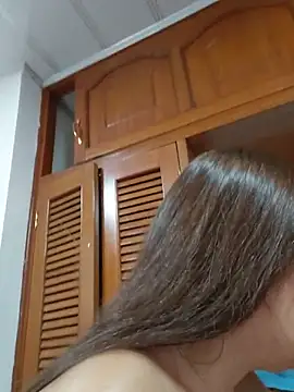 Julii_Sw - Open pussy 🌸🔥