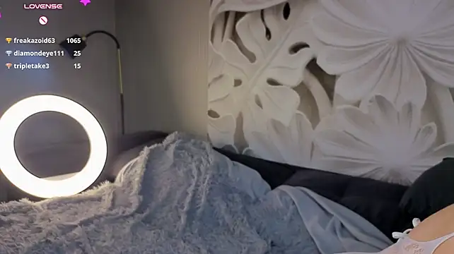 JessicaaWhite - massage ass (close up )