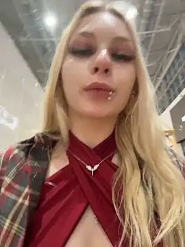 AngelinaTous