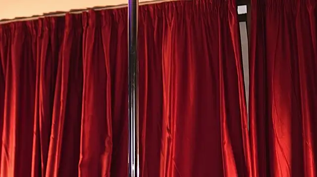LuxenNoir - Pleasure keeps me going😈💦