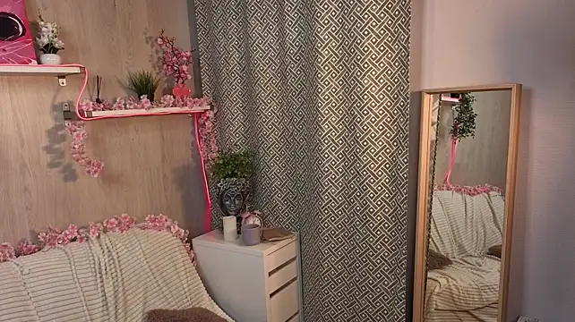 TeressaKapanke - Slowly touch my tummy