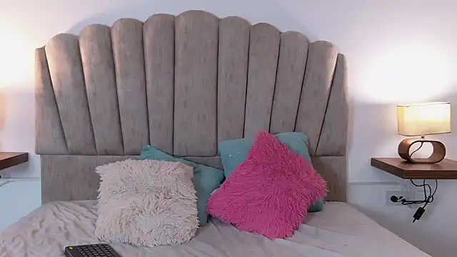 Sharon_wiild - Ride my BIG anal toy 🍆🍑🥵