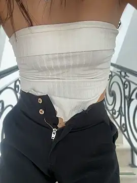 Antonella-rey - FUCK ME SO HARD IN PUBLIC PLACE + CUM