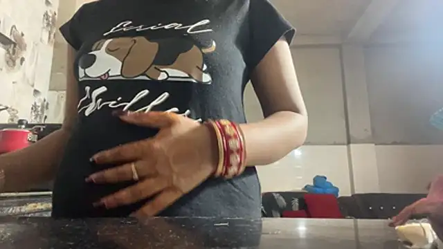 Telugu_angel21 - Squeeze milk