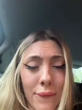 FrancescaNappi - MOSTRA TETTE ( SHOW BOOBS)