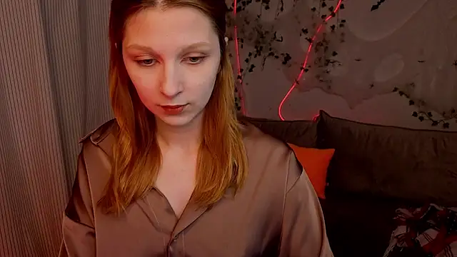 AdelYale_ - start this day with me😋