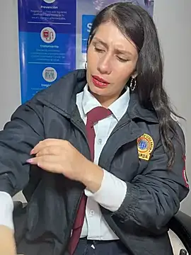 Alysson-- - DINAMITE MY PUSSY VIBES IN PUBLIC 💦💦