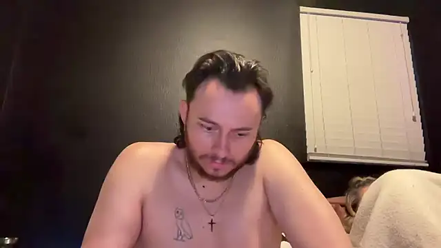 Hungandcloudy - HUGE CUMSHOTTT