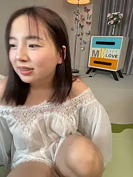 A_XiaoMan - 完成任务窗前全裸播1min最后完成哥哥控小粉5分钟