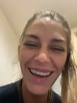 Bellalolahot