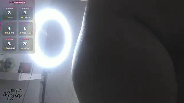 Keyla_mejia - SPREAD ASSHOLE CLOSE TO CAM