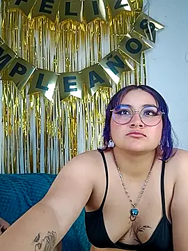 Liily_Foxxy - FRENCH KISS +NAKED FOR YOU