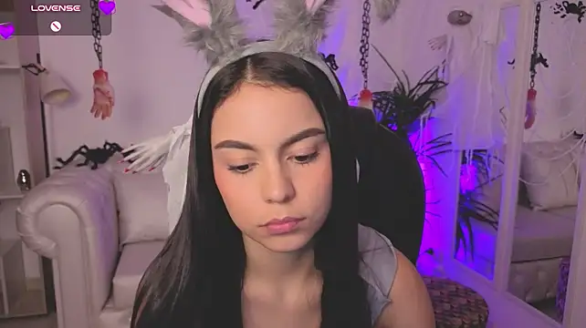 Aleejaa__ - A spanking for the bunny