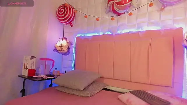 Aurora_Benett12 - 🎀Ice on my nipples