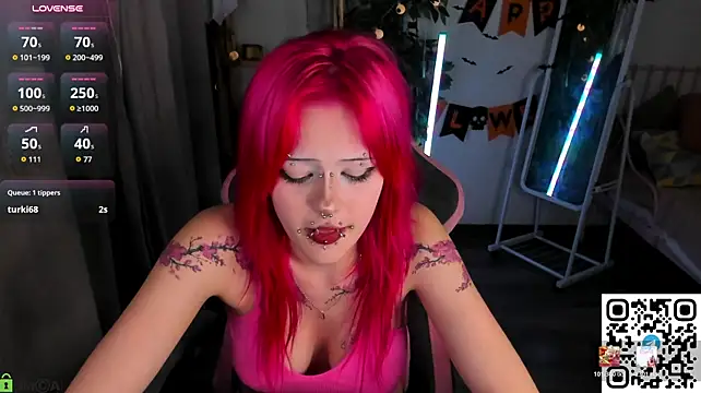 Necucuby - risky panties tease + camel toe