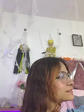 NickyFrequency - SEXY NICKY 🥵